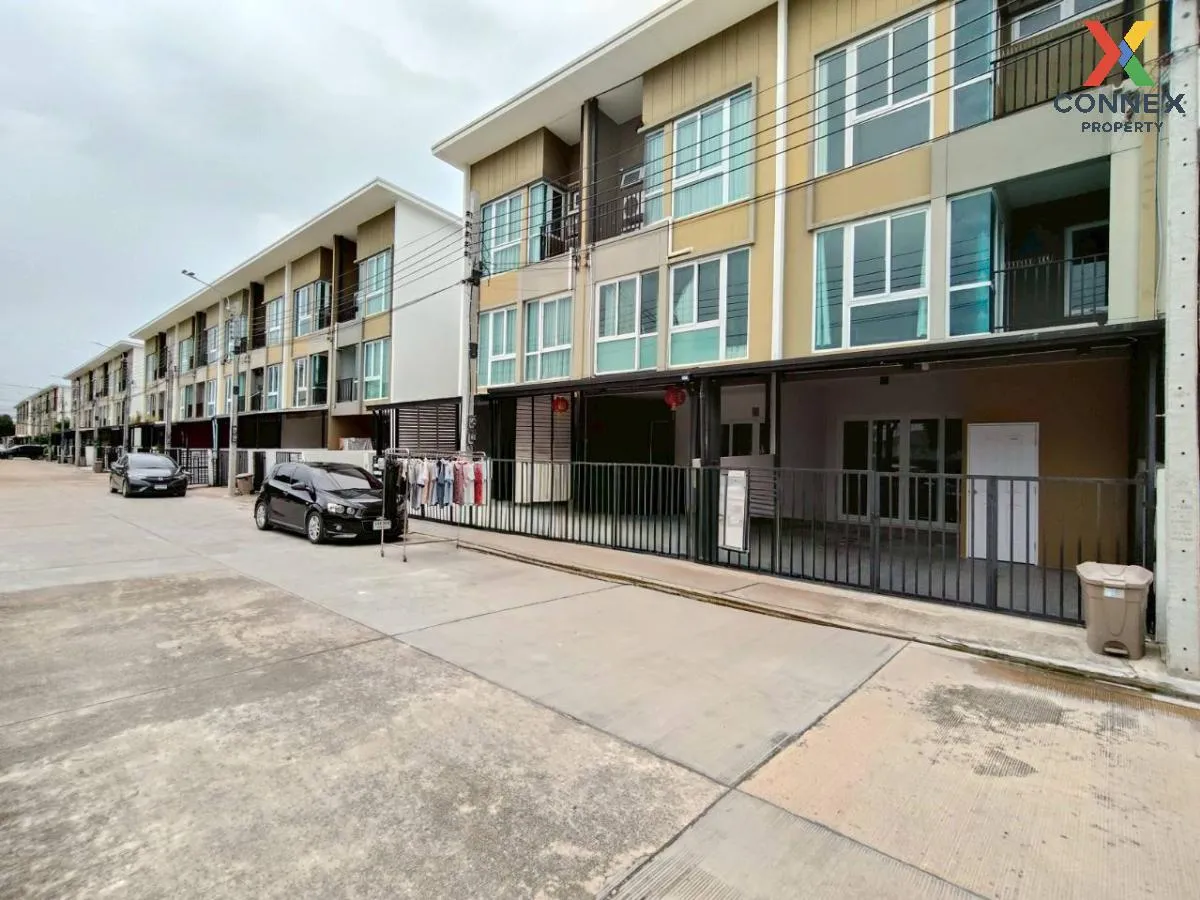 For Sale Townhouse/Townhome  , Bless Town Srinakarin - Namdang ,  2