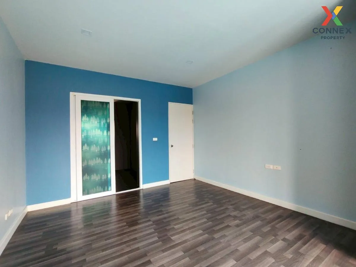 For Sale Townhouse/Townhome  , Bless Town Srinakarin - Namdang , 