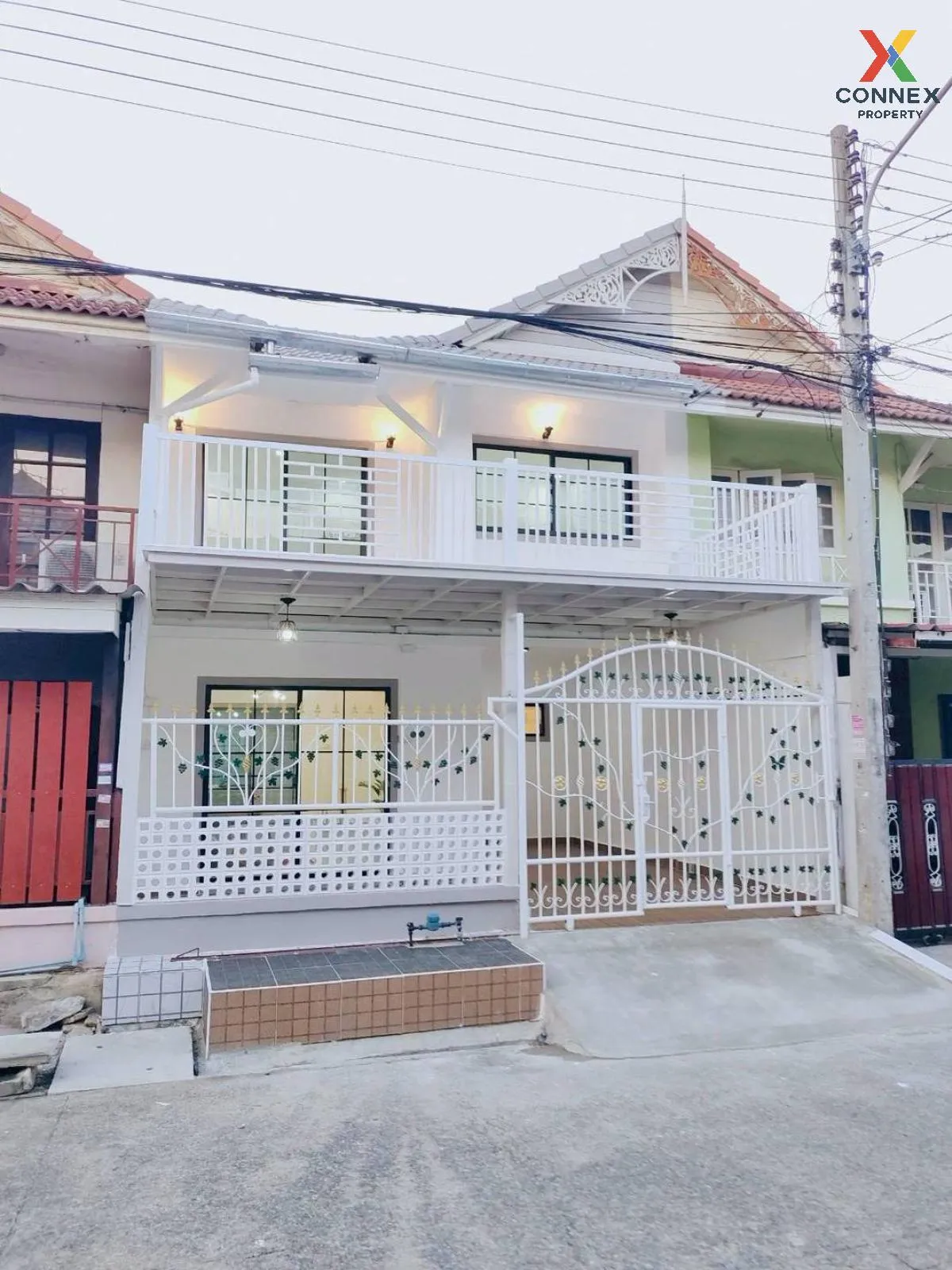 ขายทาวน์เฮ้าส์/ทาวน์โฮม  บ้านพฤกษา 9 หน้ากว้าง รีโนเวทใหม่ คลองสา 3