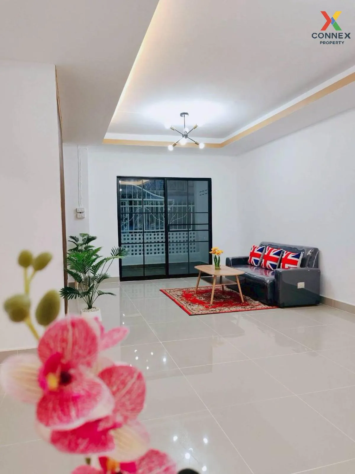 ขายทาวน์เฮ้าส์/ทาวน์โฮม  บ้านพฤกษา 9 หน้ากว้าง รีโนเวทใหม่ คลองสา