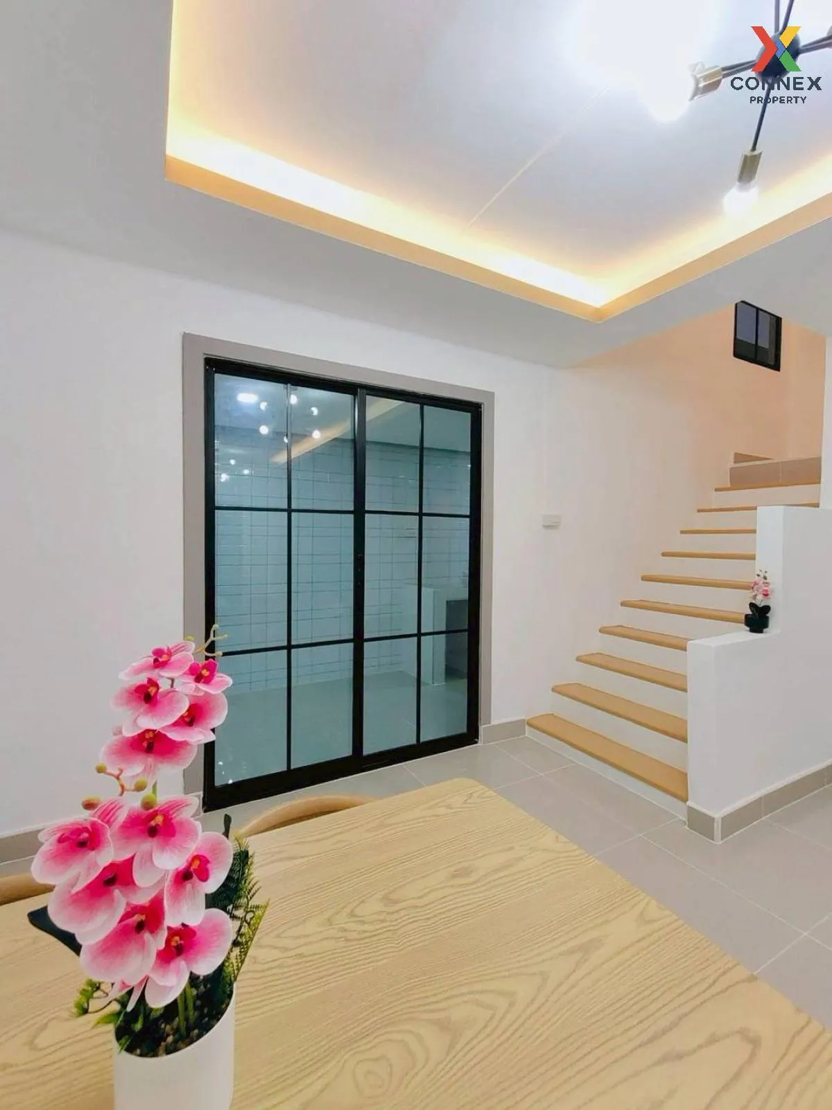 ขายทาวน์เฮ้าส์/ทาวน์โฮม  บ้านพฤกษา 9 หน้ากว้าง รีโนเวทใหม่ คลองสา