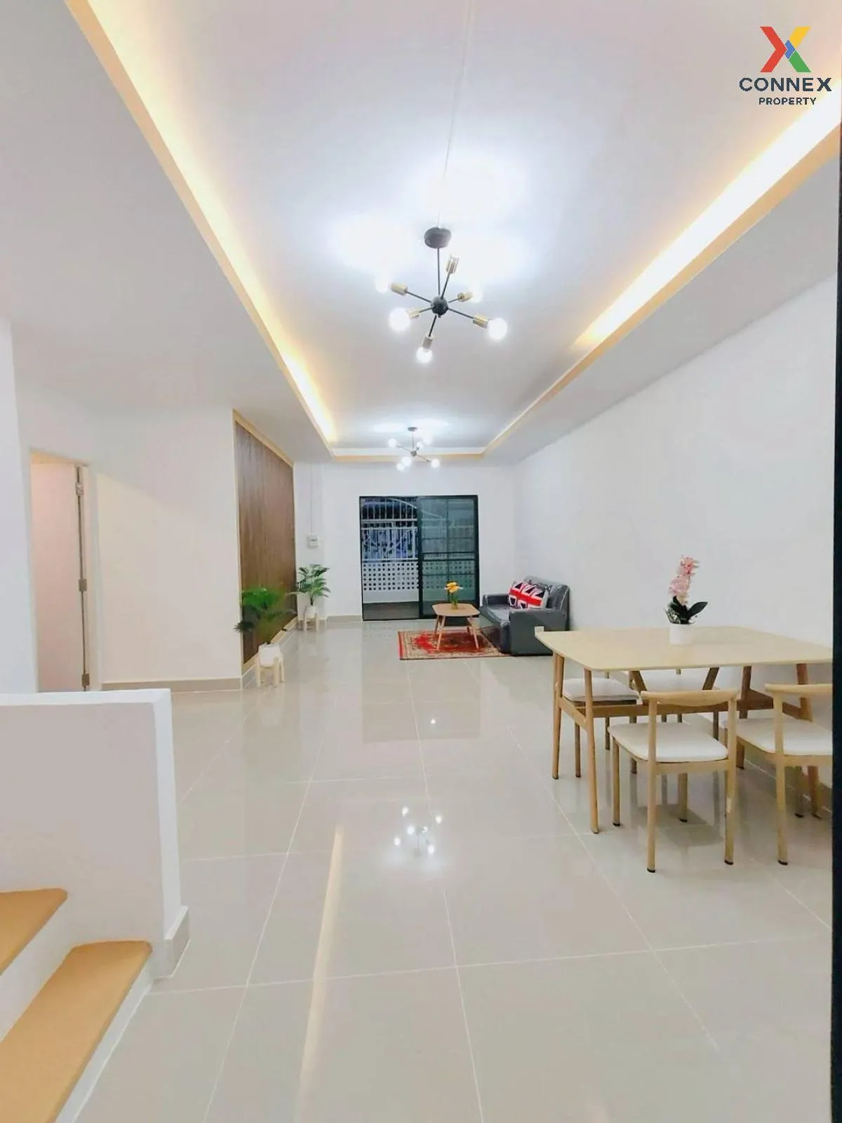 ขายทาวน์เฮ้าส์/ทาวน์โฮม  บ้านพฤกษา 9 หน้ากว้าง รีโนเวทใหม่ คลองสา