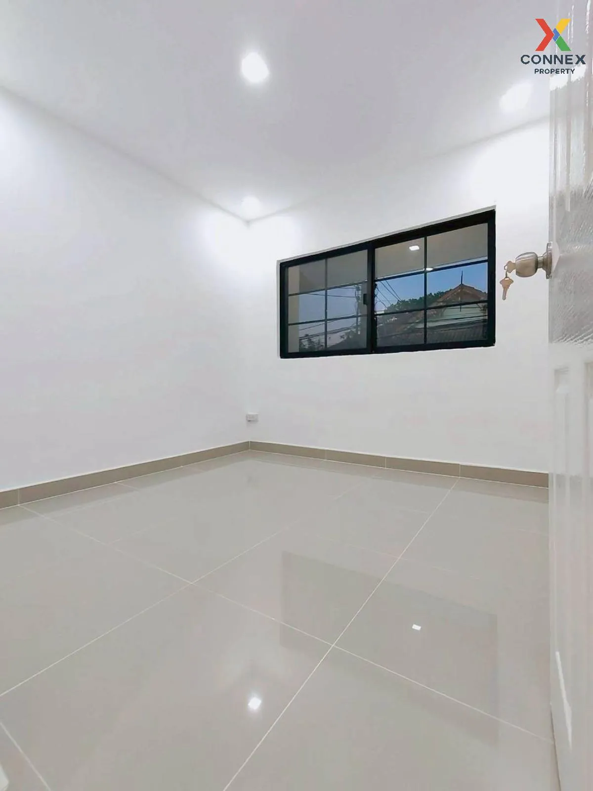 ขายทาวน์เฮ้าส์/ทาวน์โฮม  บ้านพฤกษา 9 หน้ากว้าง รีโนเวทใหม่ คลองสา