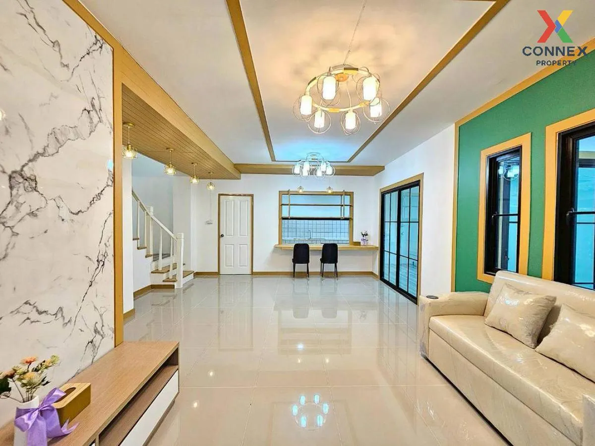 ขายทาวน์เฮ้าส์/ทาวน์โฮม  บ้านพฤกษา 10 บางกรวย - ไทรน้อย ห้องมุม ห