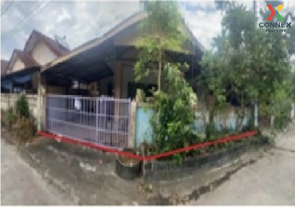 For Sale Townhouse/Townhome  , Amporn , Maptaphut , Mueang Rayong 1