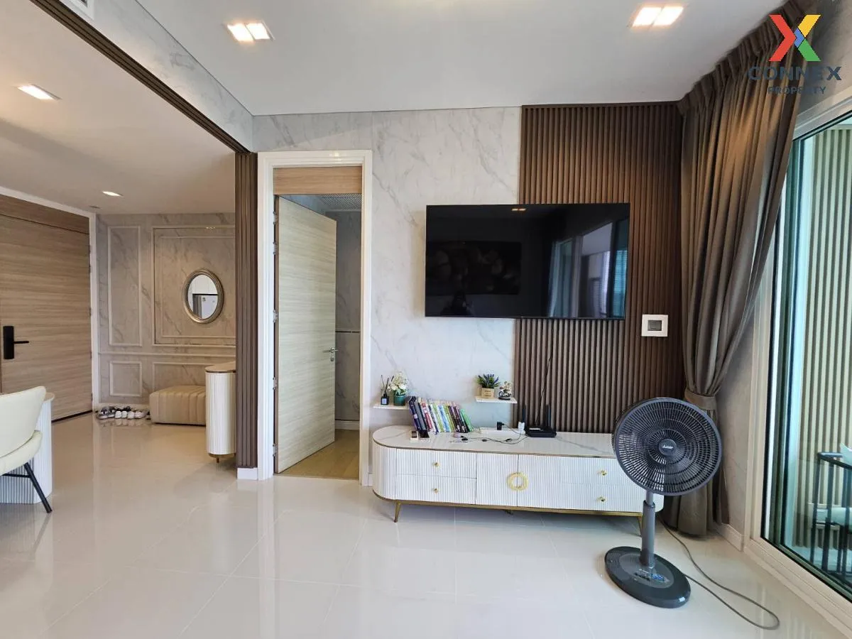For Sale Condo , Reflection Jomtien Beach Pattaya , nice view , h
