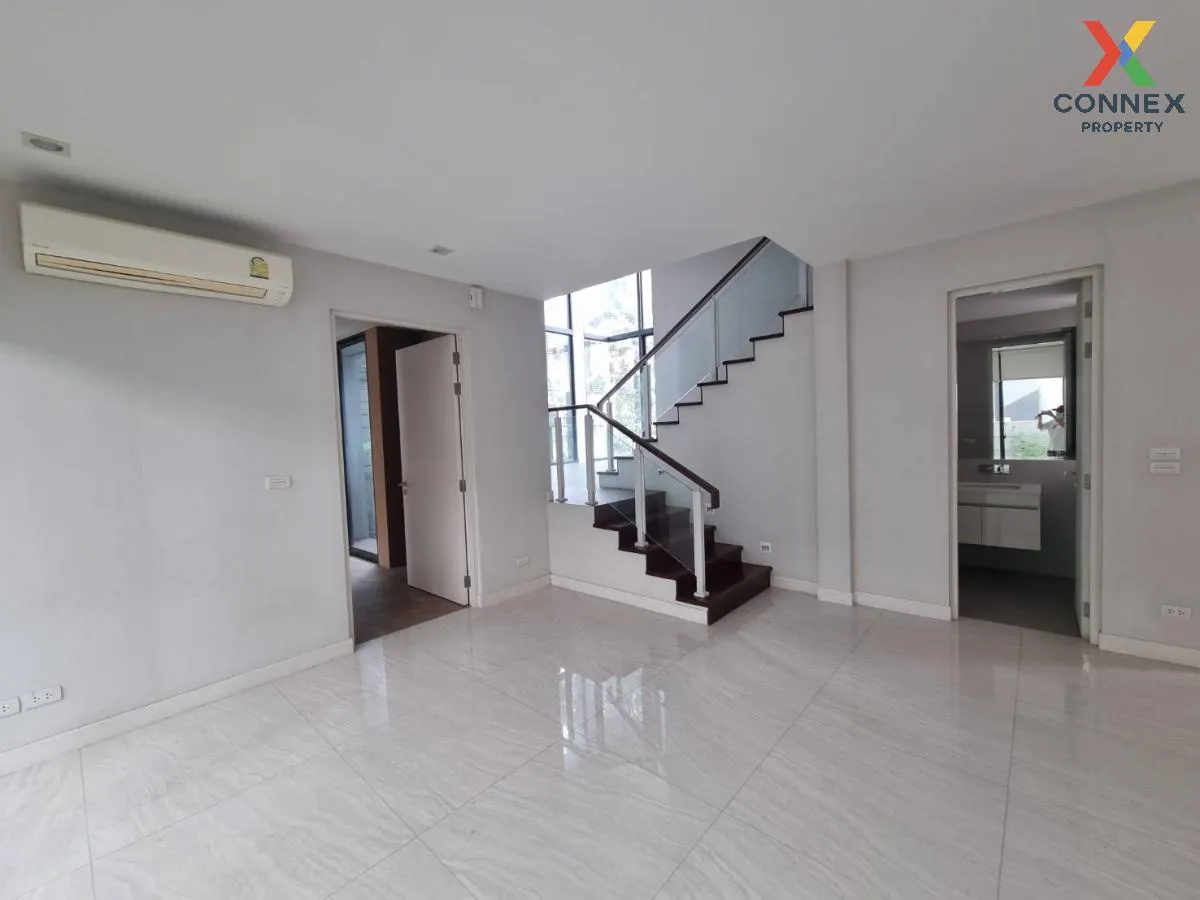 For Sale House , Baan Klang Muang Classe Ratchada - Ladprao , Lat For Sale House , Baan Klang Muang Classe Ratchada - Ladprao , Lat