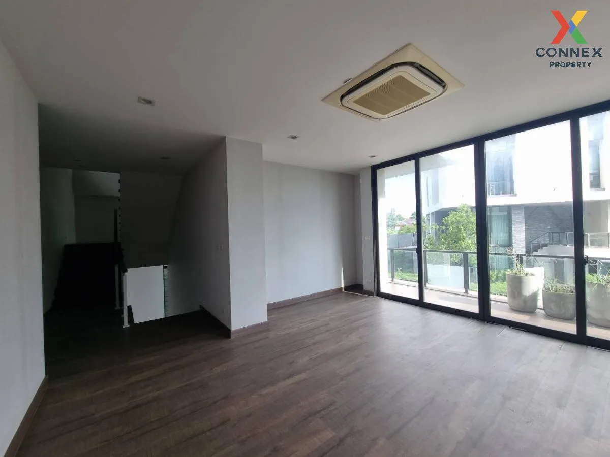 For Sale House , Baan Klang Muang Classe Ratchada - Ladprao , Lat For Sale House , Baan Klang Muang Classe Ratchada - Ladprao , Lat