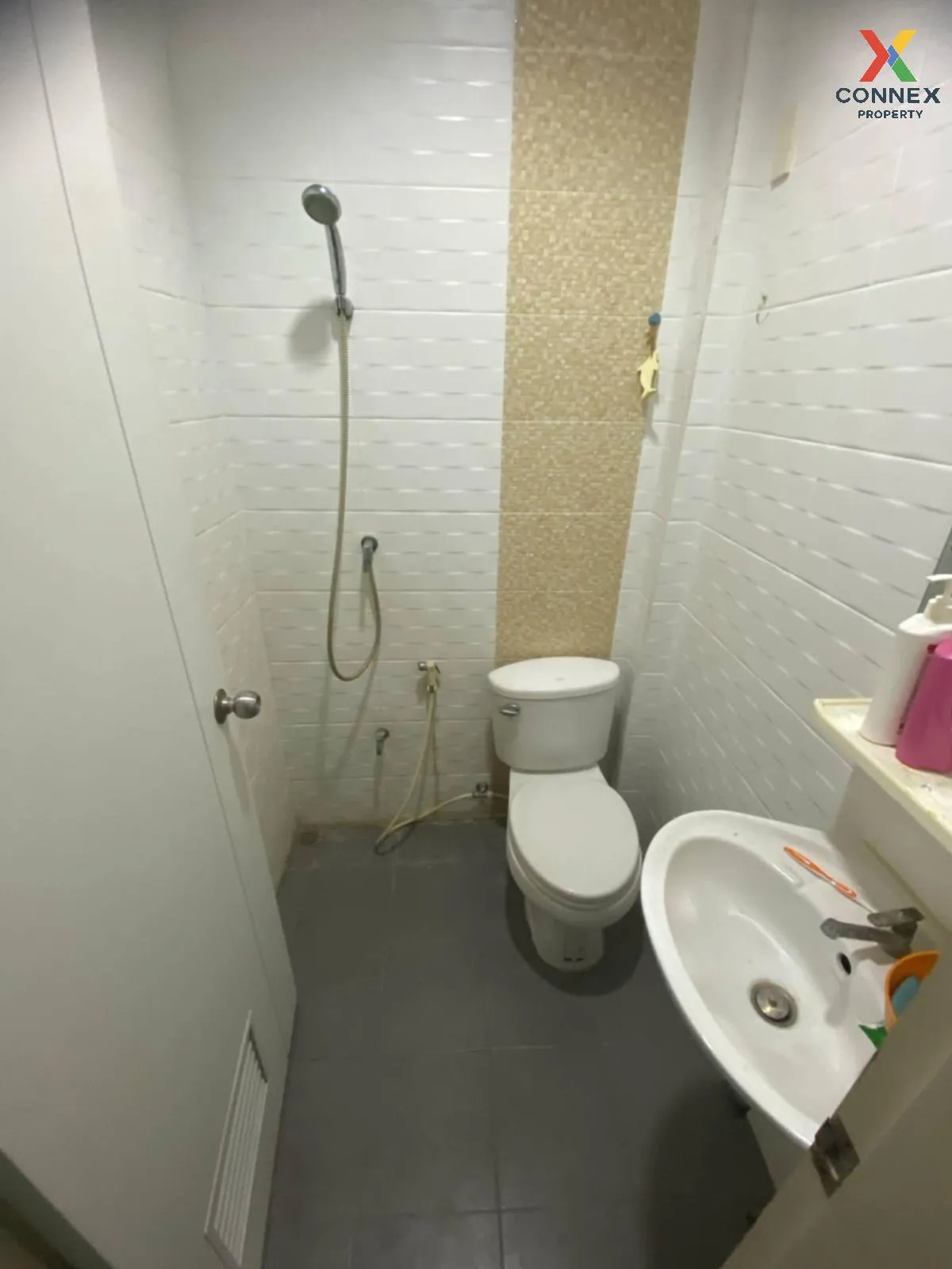 For Rent Townhome for rent,Athletes Village , Thap Chang , Saphan