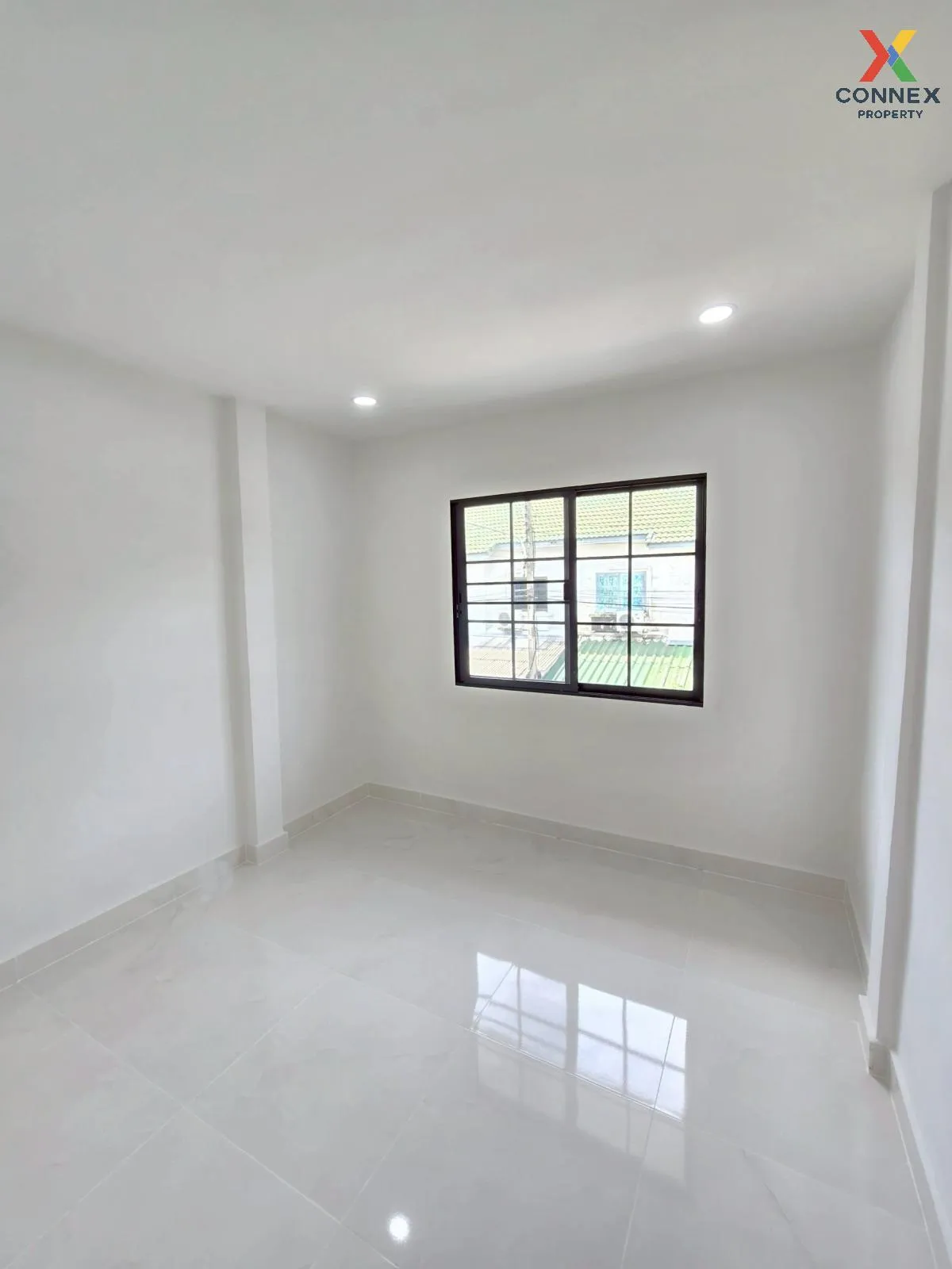 ขายทาวน์เฮ้าส์/ทาวน์โฮม  นริศรา คลอง 11 บึงน้ำรักษ์ ธัญบุรี ปทุมธ