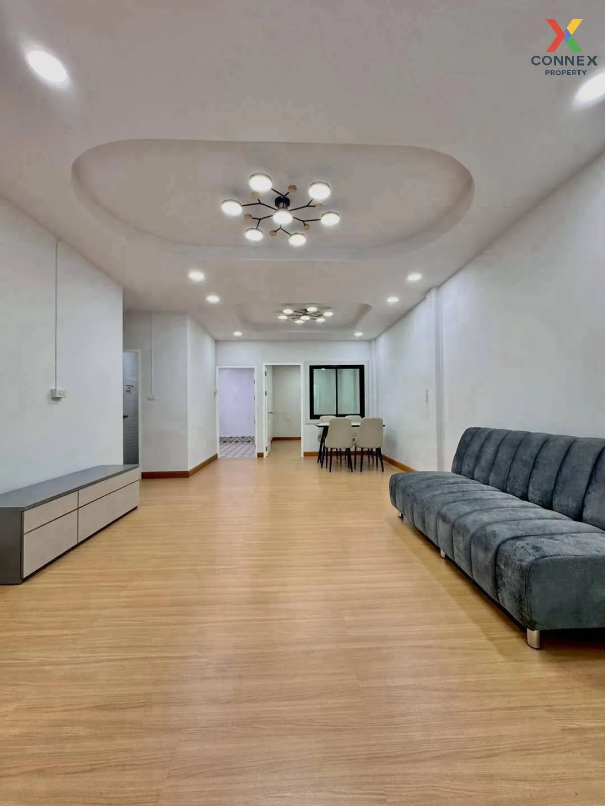 ขายทาวน์เฮ้าส์/ทาวน์โฮม  บ้านบัวทอง 2 รีโนเวทใหม่ บางรักพัฒนา บาง 4