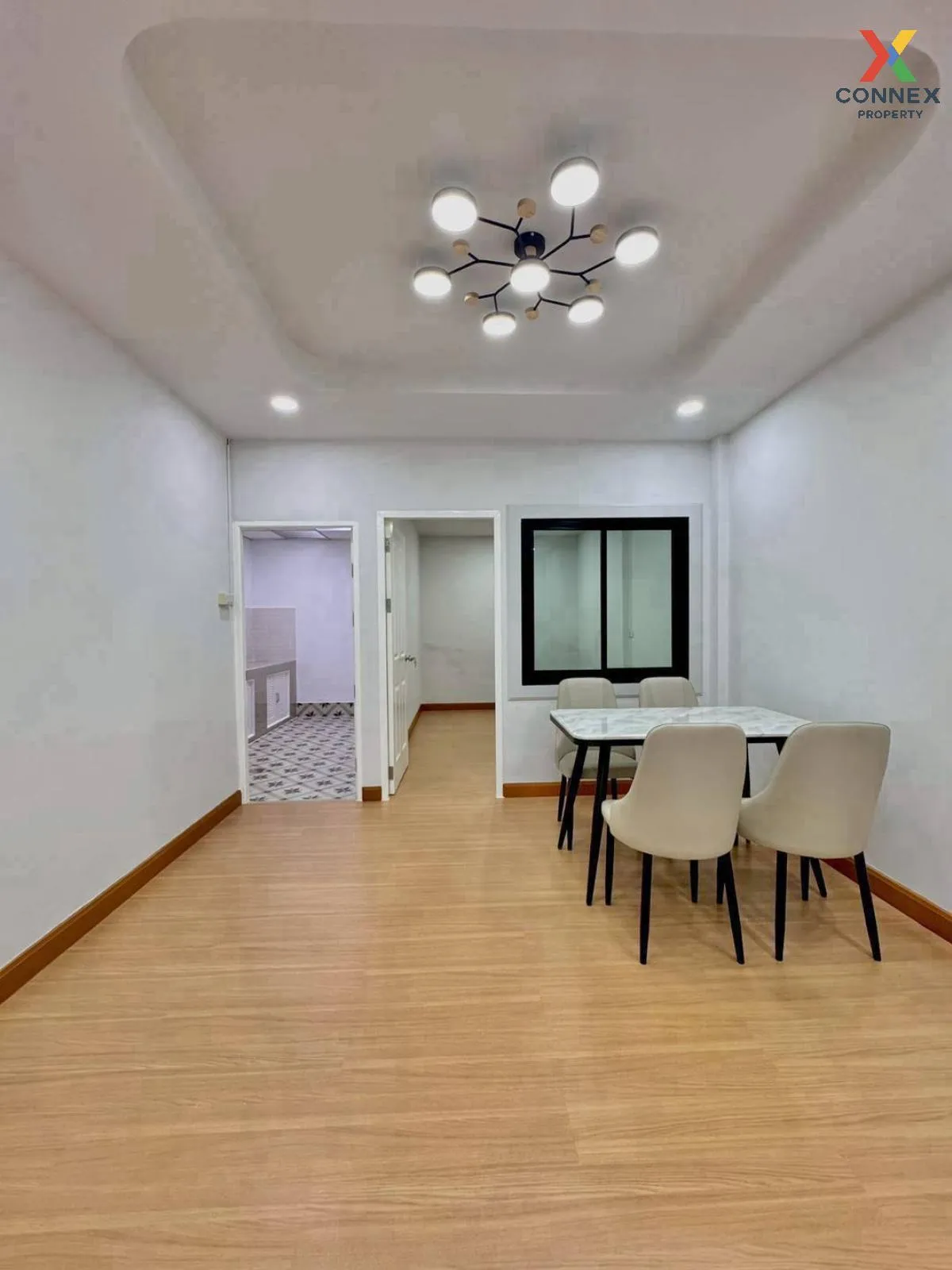 ขายทาวน์เฮ้าส์/ทาวน์โฮม  บ้านบัวทอง 2 รีโนเวทใหม่ บางรักพัฒนา บาง