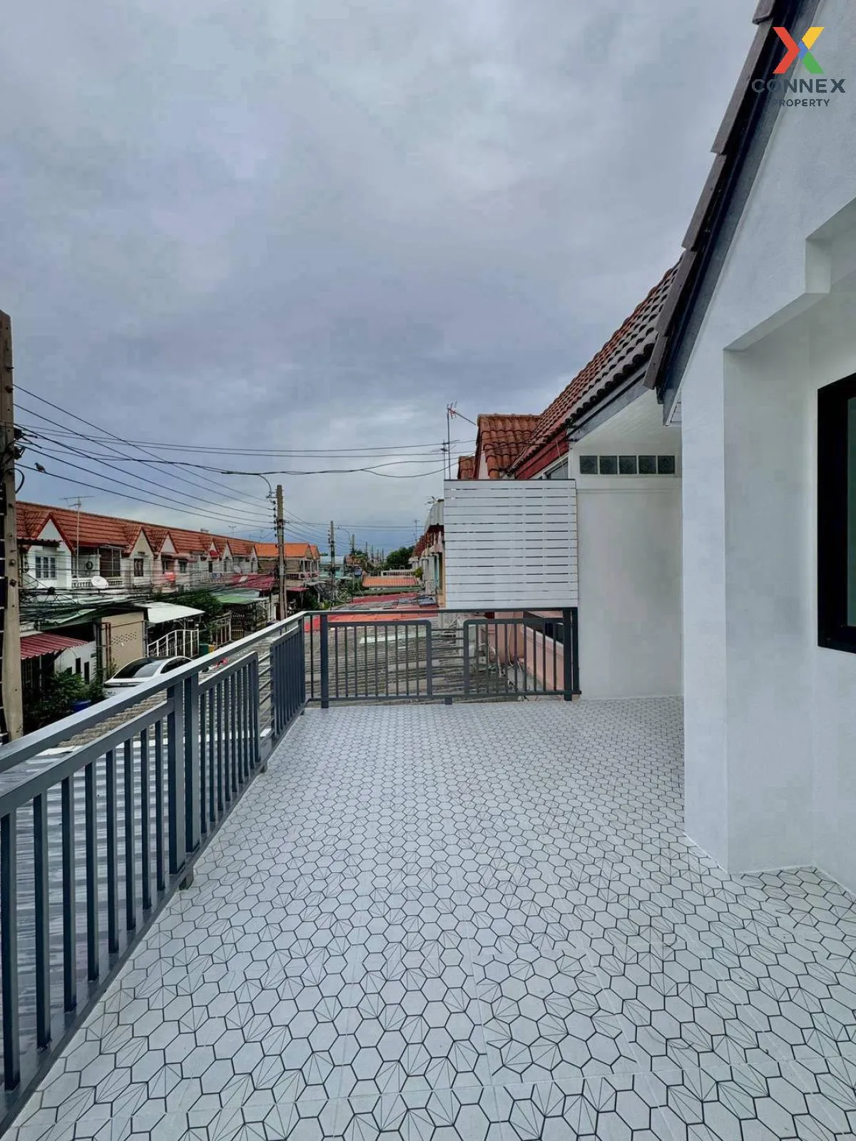 ขายทาวน์เฮ้าส์/ทาวน์โฮม  บ้านบัวทอง 2 รีโนเวทใหม่ บางรักพัฒนา บาง