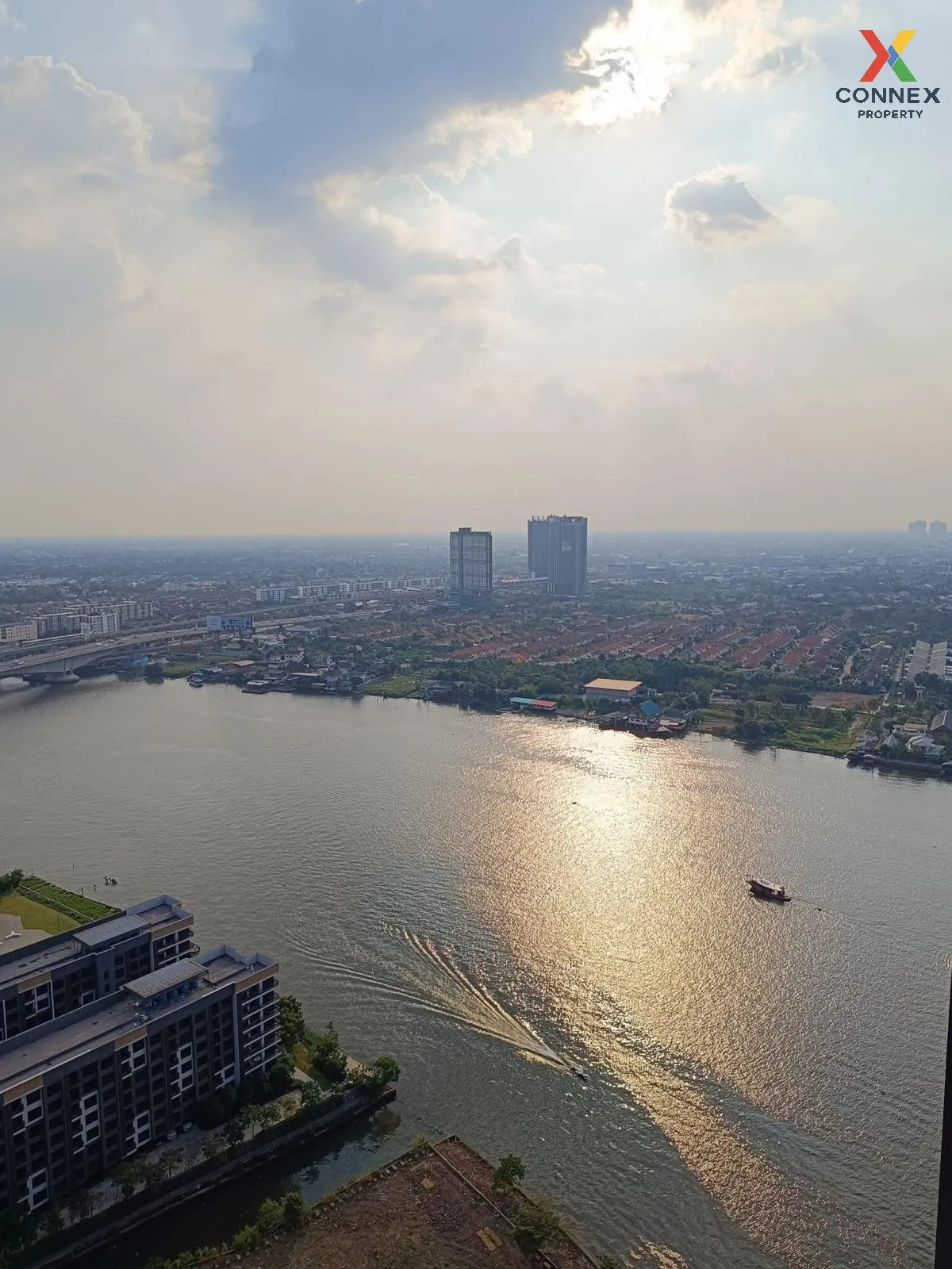 เช่าคอนโด  เดอะ โพลิแทน อควา MRT-สะพานพระนั่งเกล้า บางกระสอ เมือง