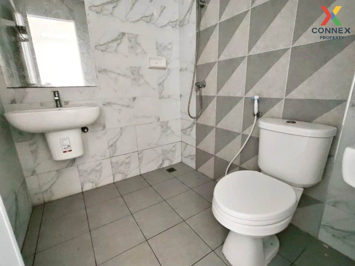 ขายทาวน์เฮ้าส์/ทาวน์โฮม  ลลิล ทาวน์ ไลโอ บลิสซ์ บางนา - ศรีวารีน้