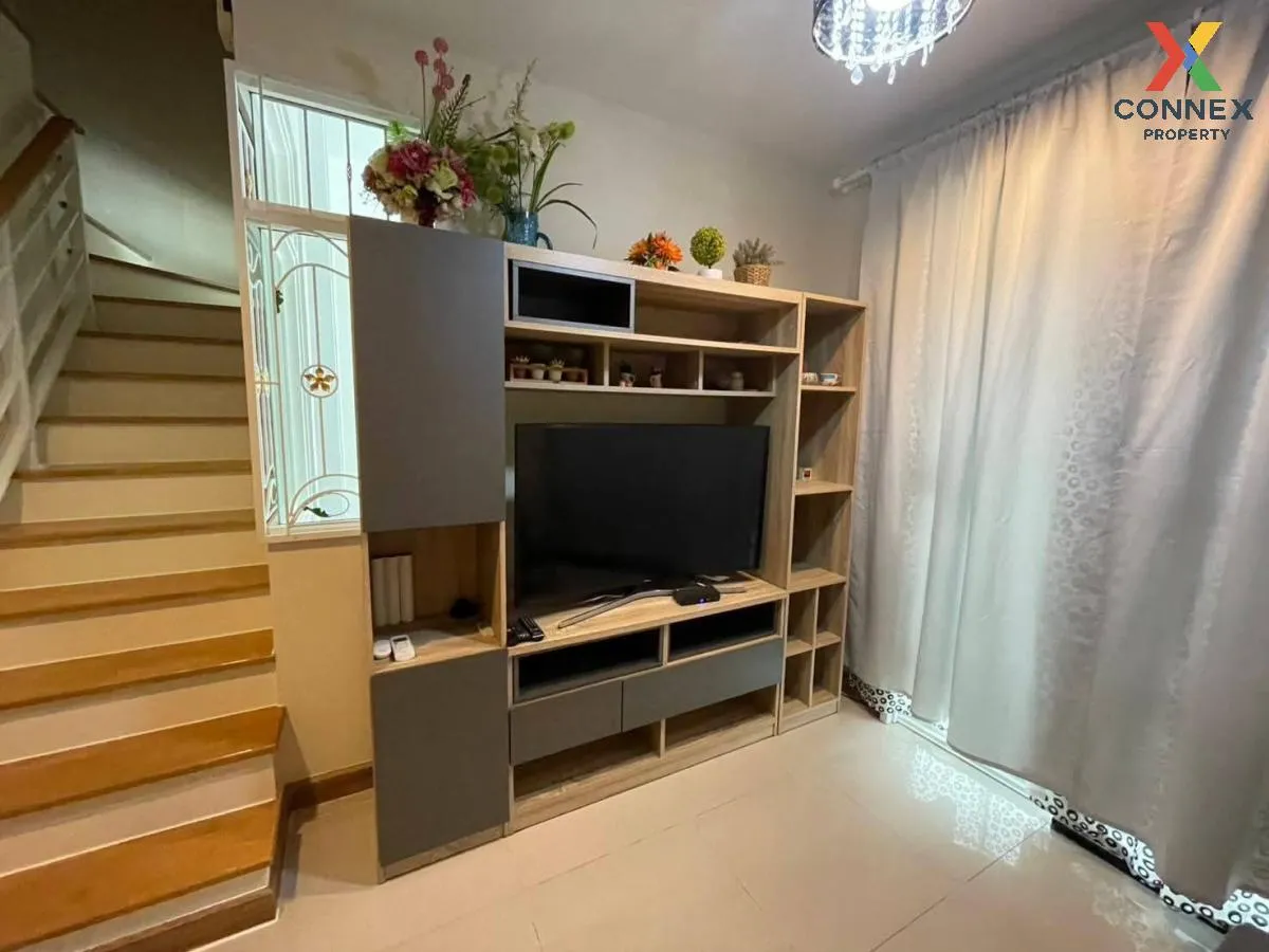 For Rent Townhouse/Townhome  , Golden Town Bangna-Suanluang , Dok 3