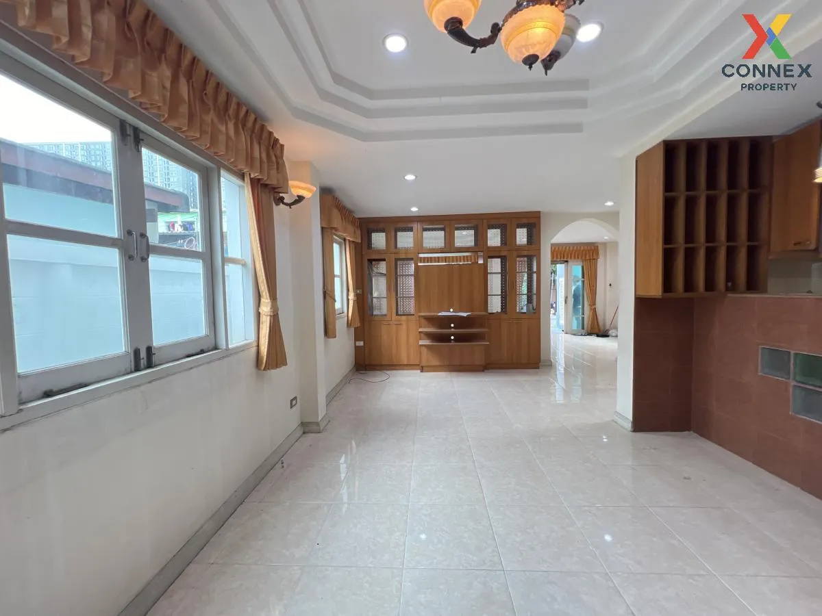 ขายบ้านเดี่ยวใกล้สถานีรถไฟฟ้าบางซ่อน บางซ่อน เขต บางซื่อ กรุงเทพ 