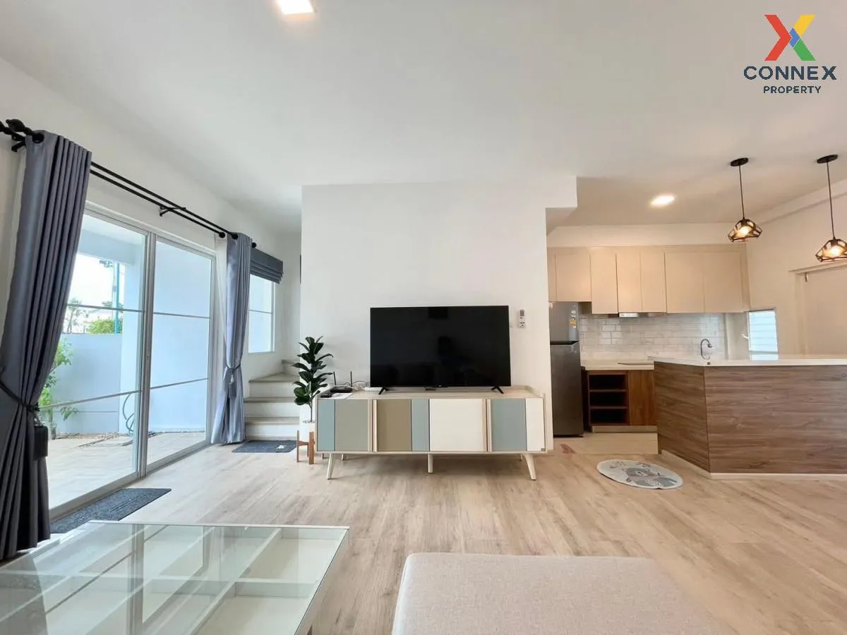 เช่าทาวน์เฮ้าส์/ทาวน์โฮม  อินดี้ 2 บางนา-รามคำแหง 2 MRT-ศรีอุดม ( 4