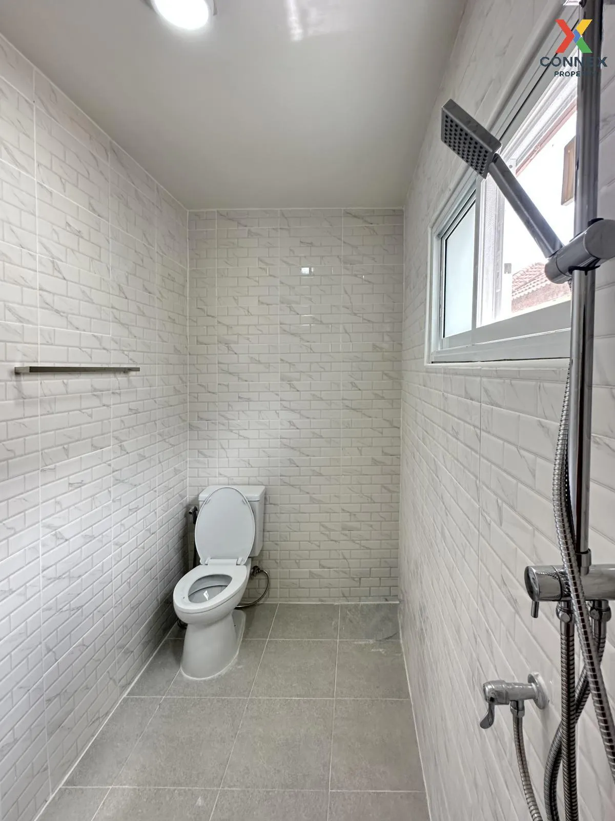 ขายทาวน์เฮ้าส์/ทาวน์โฮม  บ้านพรธิสาร 5 ลำผักกูด ธัญบุรี ปทุมธานี  ขายทาวน์เฮ้าส์/ทาวน์โฮม  บ้านพรธิสาร 5 ลำผักกูด ธัญบุรี ปทุมธานี