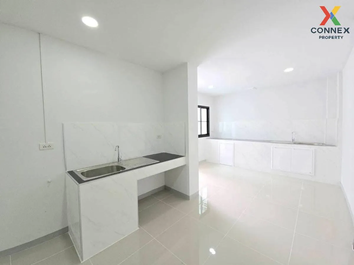 For Sale House , Siriwan-Chuan Chom Village Bang Kruai - Sai Noi  For Sale House , Siriwan-Chuan Chom Village Bang Kruai - Sai Noi