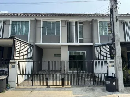 For Sale Townhouse/Townhome  , Pruksa Ville 87 Teparak , Bang Mueang , Mueang Samut Prakan , Samut Prakarn , CX-124737