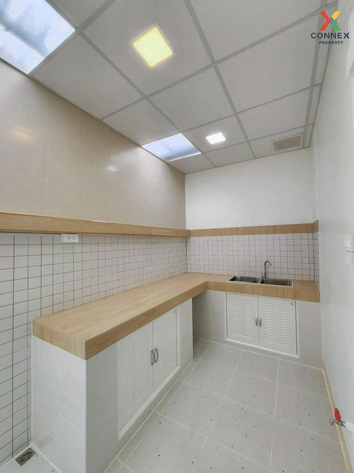 ขายทาวน์เฮ้าส์/ทาวน์โฮม  บ้านนครทอง ปาร์ควิว 3 บางบัวทอง บางบัวทอ