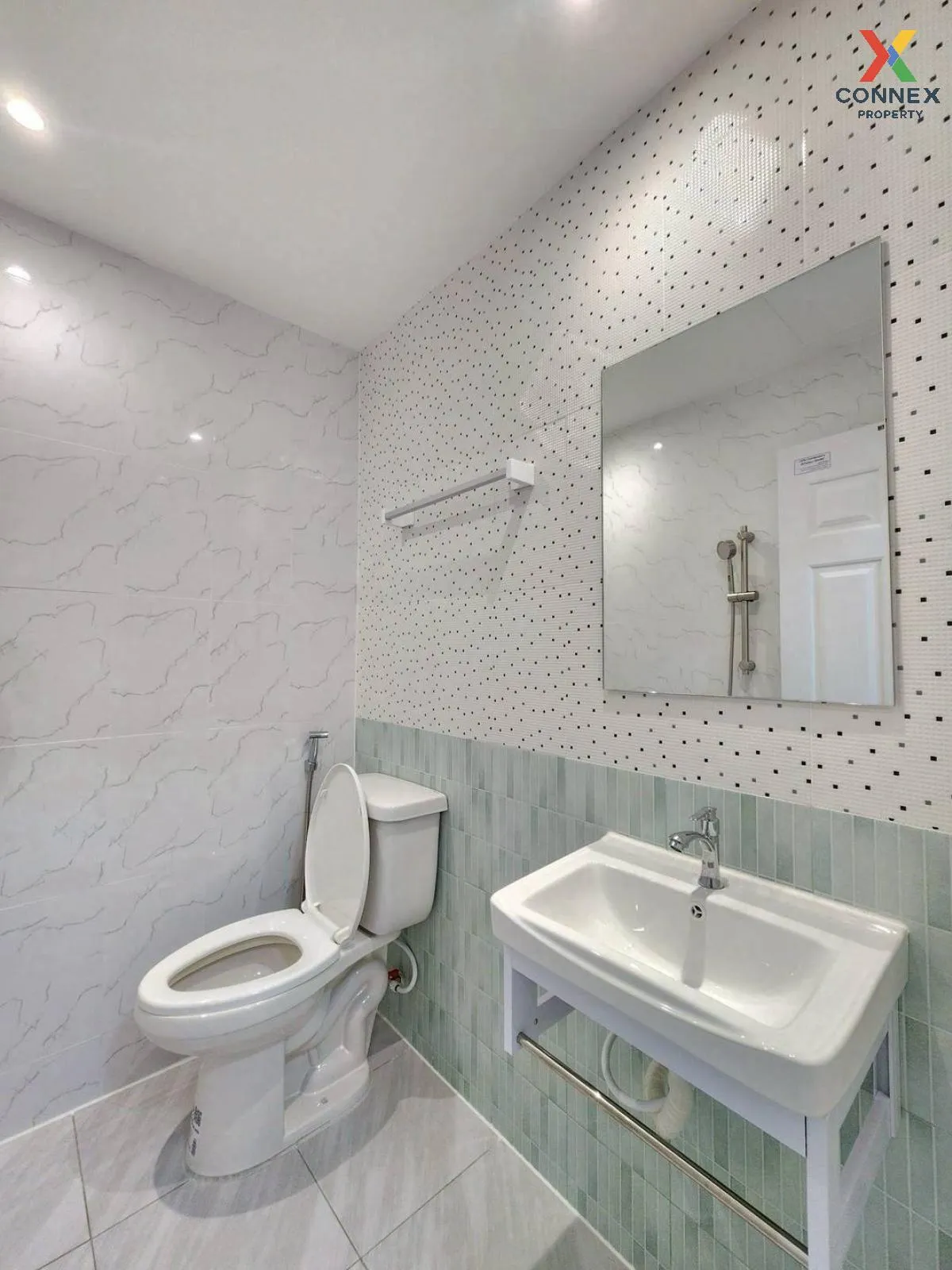 ขายทาวน์เฮ้าส์/ทาวน์โฮม  บ้านนครทอง ปาร์ควิว 3 บางบัวทอง บางบัวทอ