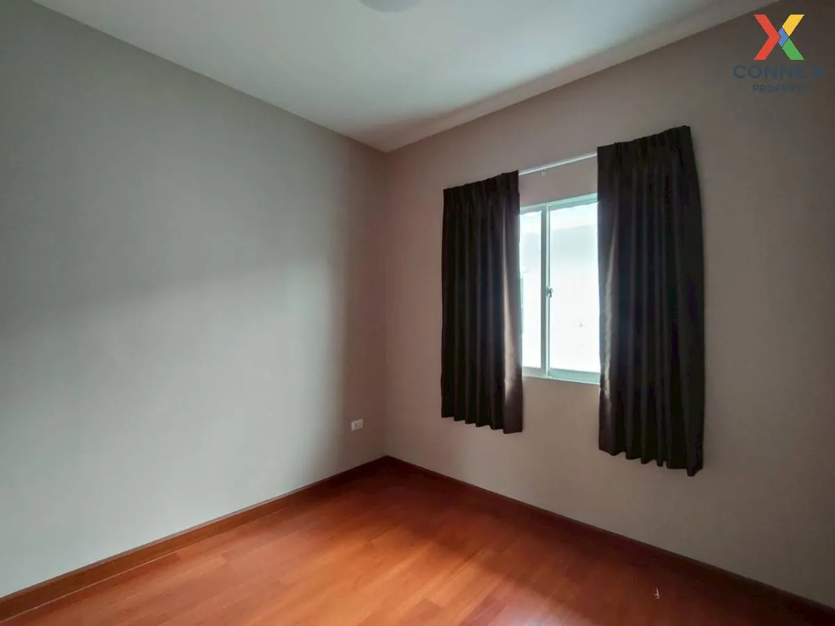 For Sale Townhouse/Townhome  , Lalin Town Lio Bliss 3 Bangna - Sr