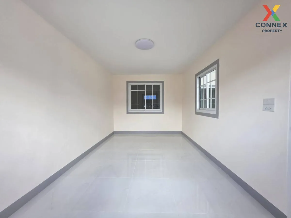For Sale Townhouse/Townhome  , Baan Arsa House 5 , newly renovate