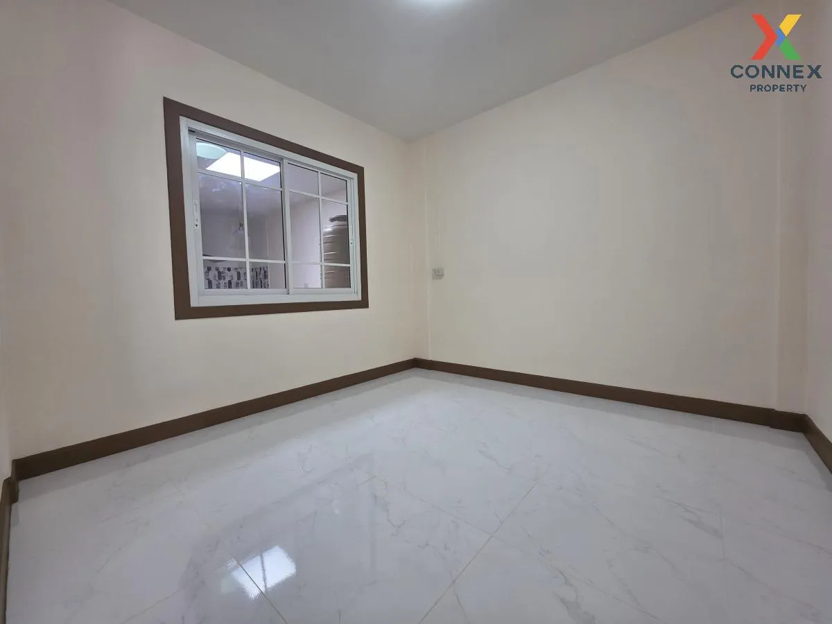 For Sale Townhouse/Townhome  , Baan Arsa House 5 , Bang Yai , Ban