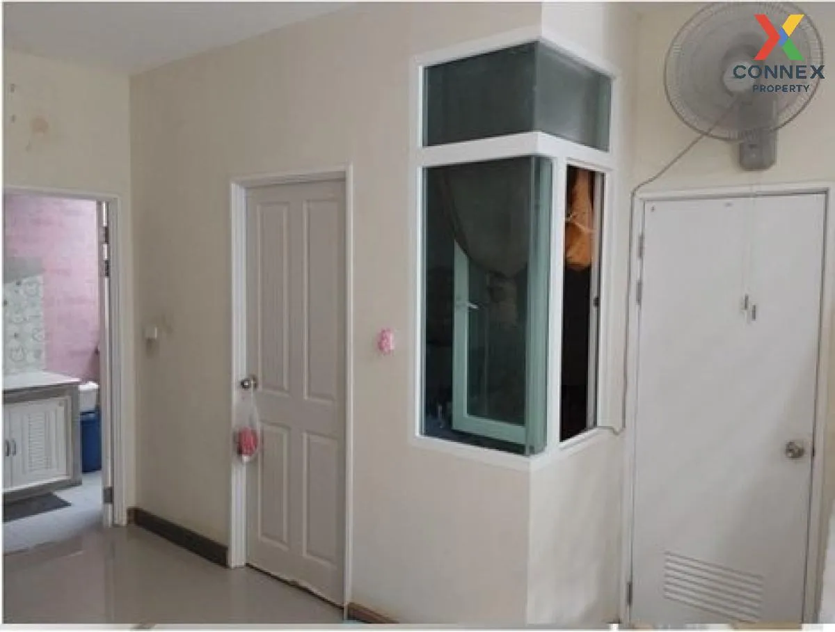 ขายทาวน์เฮ้าส์/ทาวน์โฮม  โกลเด้น ทาวน์ 2 ศรีนครินทร์ - สุขุมวิท บ 3