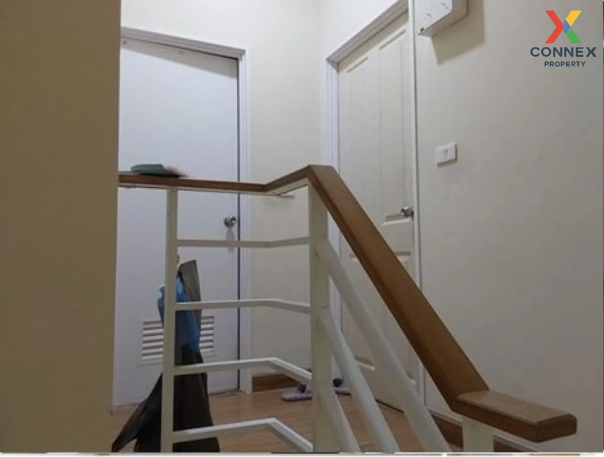 ขายทาวน์เฮ้าส์/ทาวน์โฮม  โกลเด้น ทาวน์ 2 ศรีนครินทร์ - สุขุมวิท บ