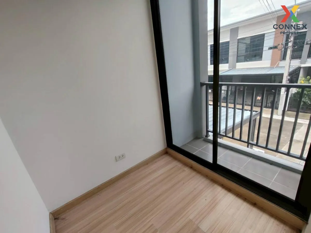 For Sale Townhouse/Townhome  , Unio Town Phetkasem 110 , wide fro For Sale Townhouse/Townhome  , Unio Town Phetkasem 110 , wide fro