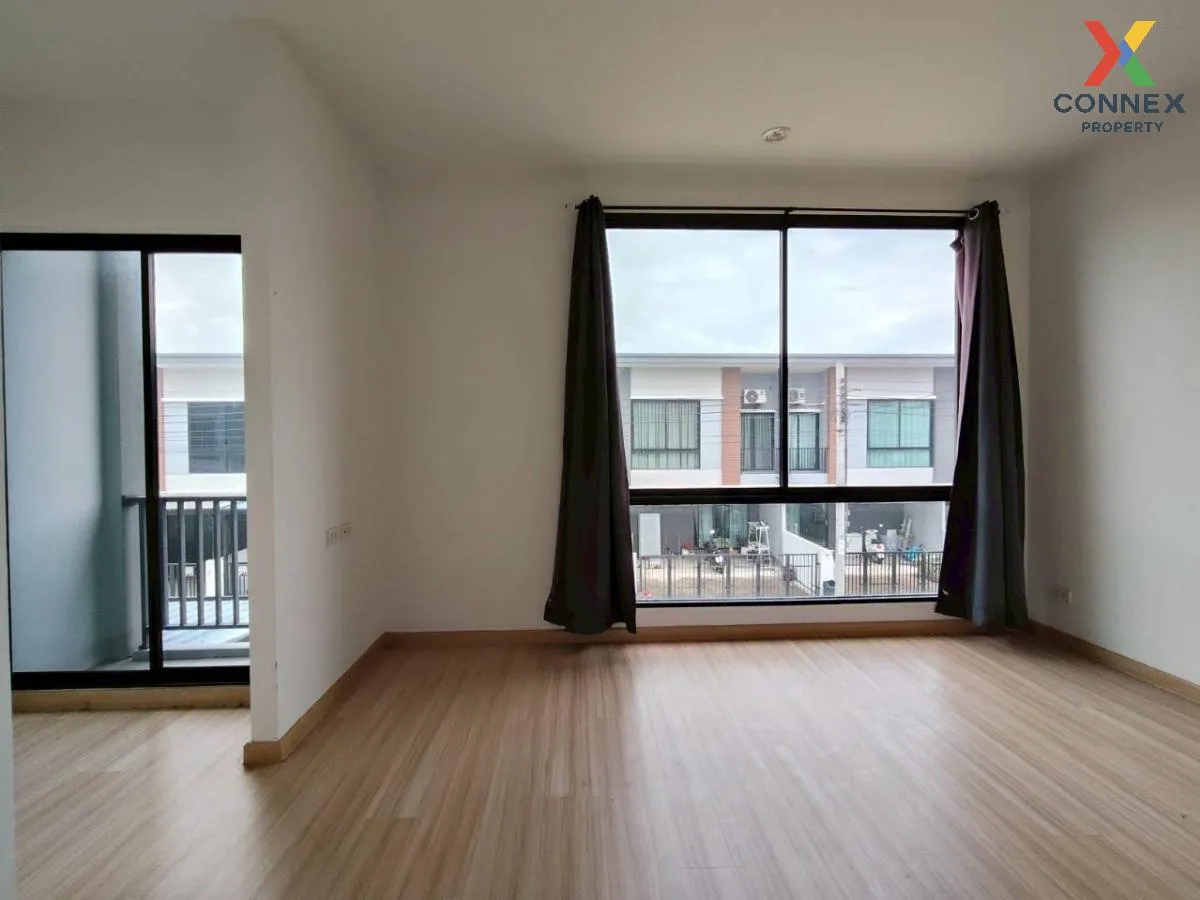 For Sale Townhouse/Townhome  , Unio Town Phetkasem 110 , wide fro For Sale Townhouse/Townhome  , Unio Town Phetkasem 110 , wide fro