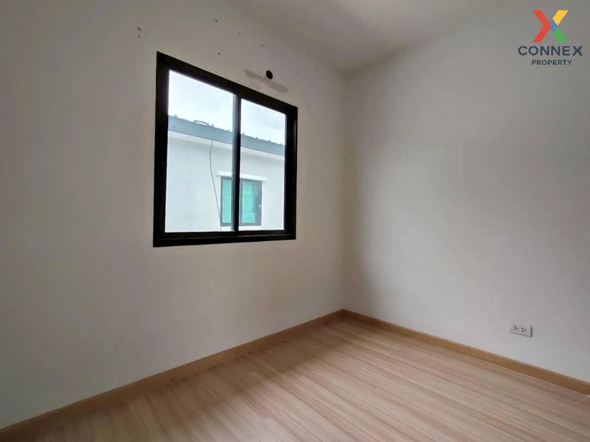 For Sale Townhouse/Townhome  , Unio Town Phetkasem 110 , wide fro For Sale Townhouse/Townhome  , Unio Town Phetkasem 110 , wide fro