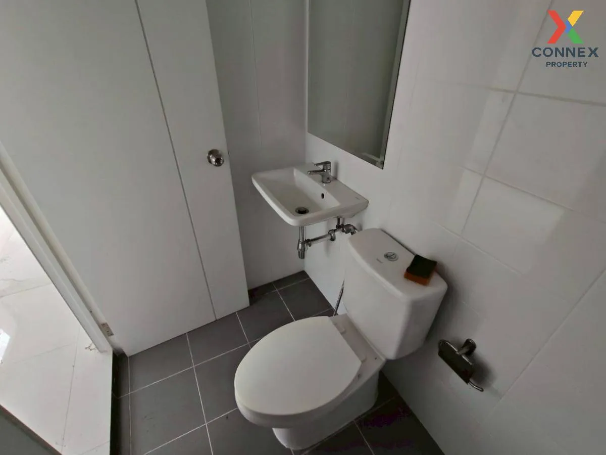 For Sale Townhouse/Townhome  , Unio Town Phetkasem 110 , wide fro For Sale Townhouse/Townhome  , Unio Town Phetkasem 110 , wide fro