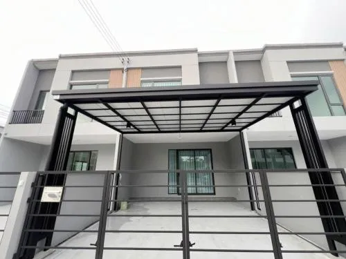 เช่าทาวน์เฮ้าส์/ทาวน์โฮม  พลีโน่ สุขุมวิท - บางนา 2 รีโนเวทใหม่ บางพลี บางพลี สมุทรปราการ CX-124922