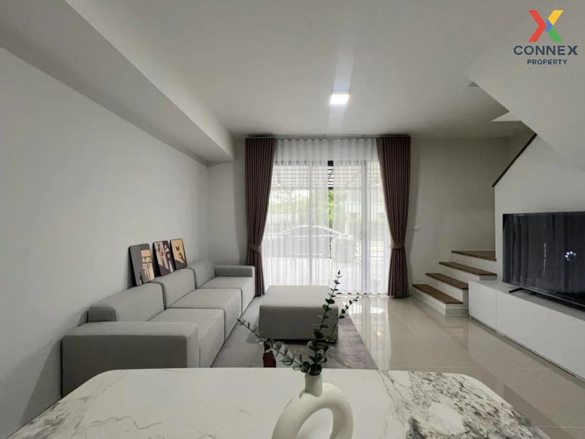 เช่าทาวน์เฮ้าส์/ทาวน์โฮม  พลีโน่ สุขุมวิท - บางนา 2 บางพลี บางพลี