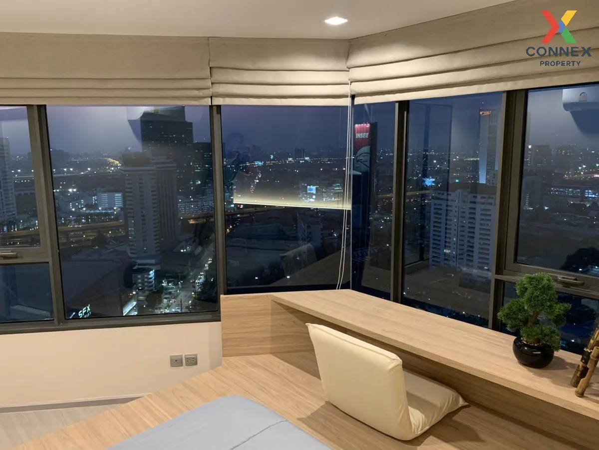 For Rent Condo , Life Ladprao , nice view , high floor , corner u 2