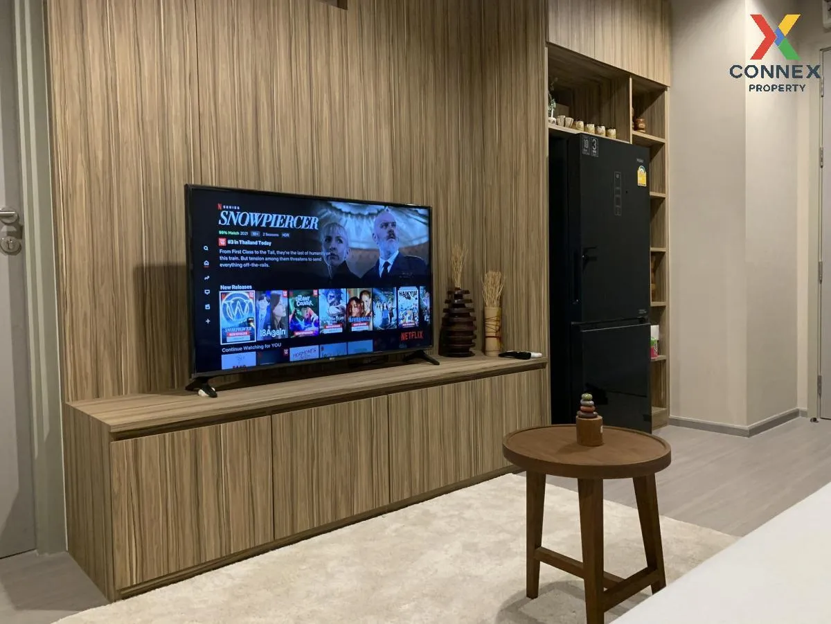 For Rent Condo , Life Ladprao , nice view , high floor , corner u