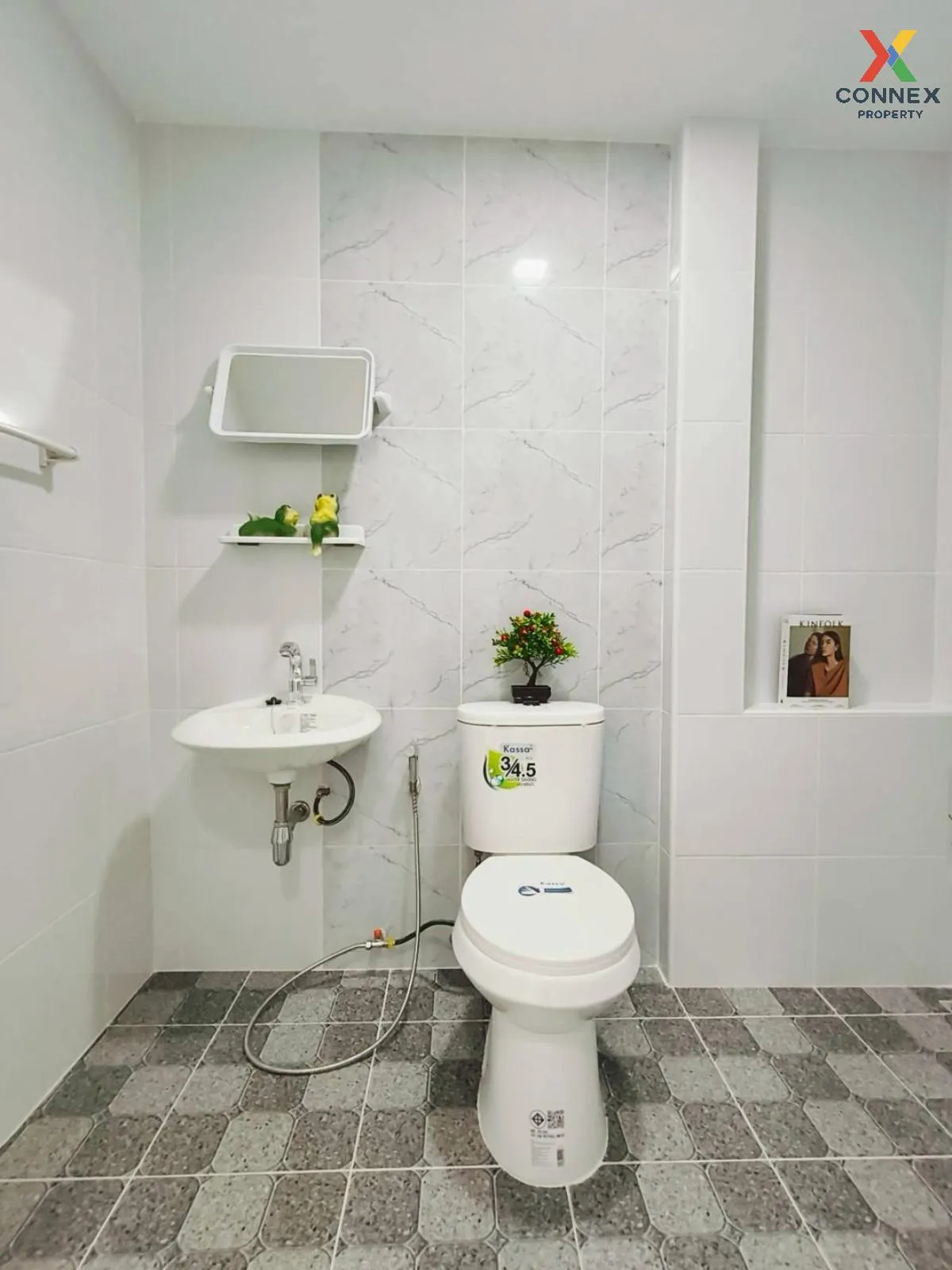 For Sale Townhouse/Townhome  , K.C. Ramindra 2 , newly renovated 