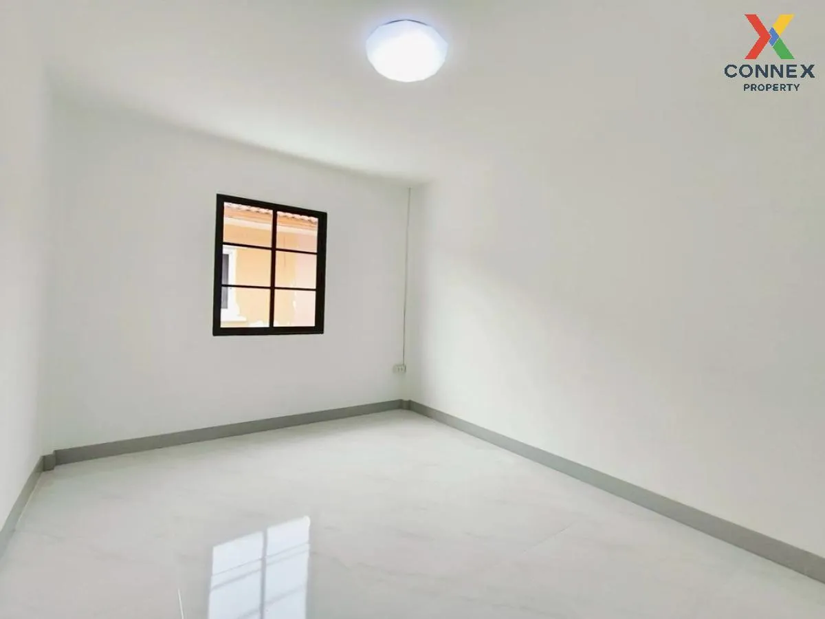 For Sale Townhouse/Townhome  , K.C. Ramindra 2 , newly renovated 