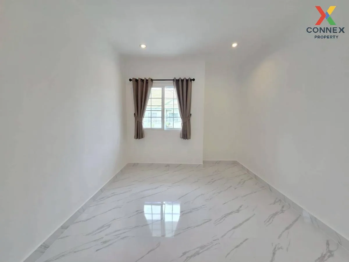 For Sale Townhouse/Townhome  , Baan Pruksa 20 Lam Luk Ka Khlong 2