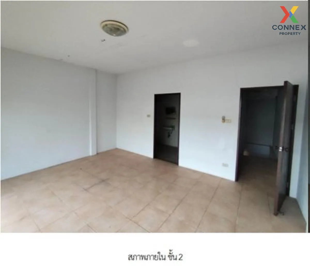 For Sale 2 - storey townhouse area 150 square meters Bang Lamung 