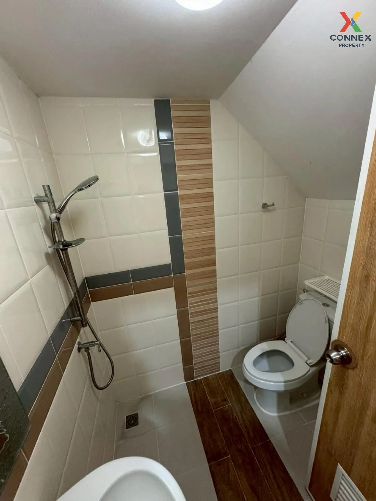 For Sale Townhouse/Townhome  , Golden Town Watcharapol-Sukhapiban