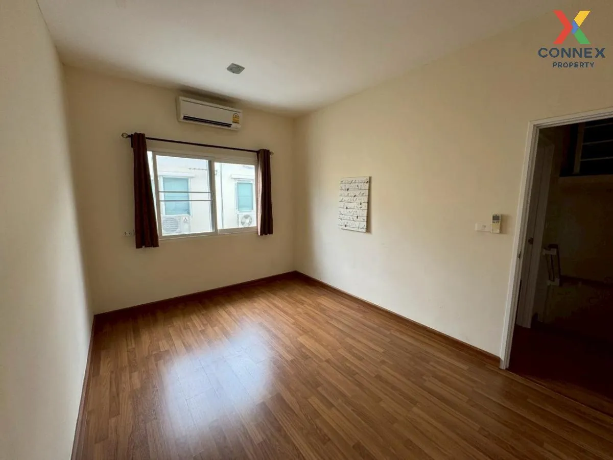 For Sale Townhouse/Townhome  , Golden Town Watcharapol-Sukhapiban