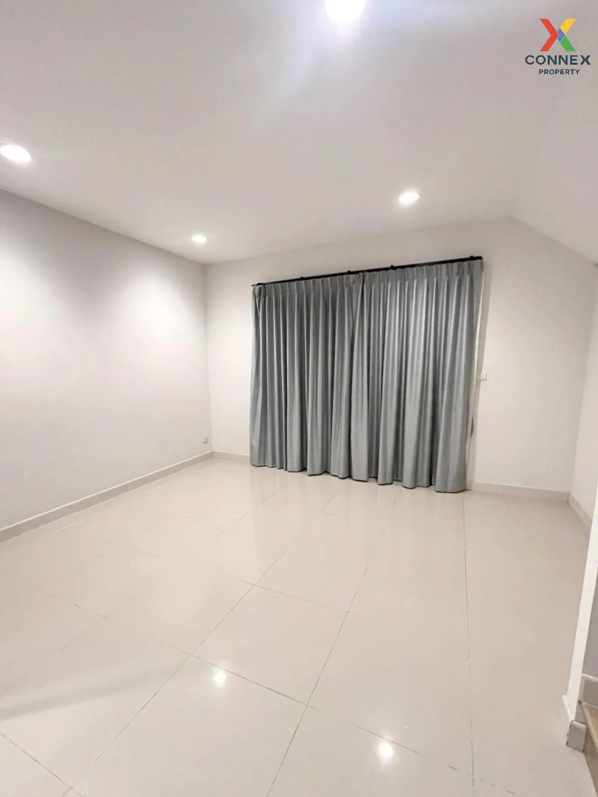 For Rent Townhouse/Townhome  , Verve Phetkasem 81 , MRT-Lak Song 