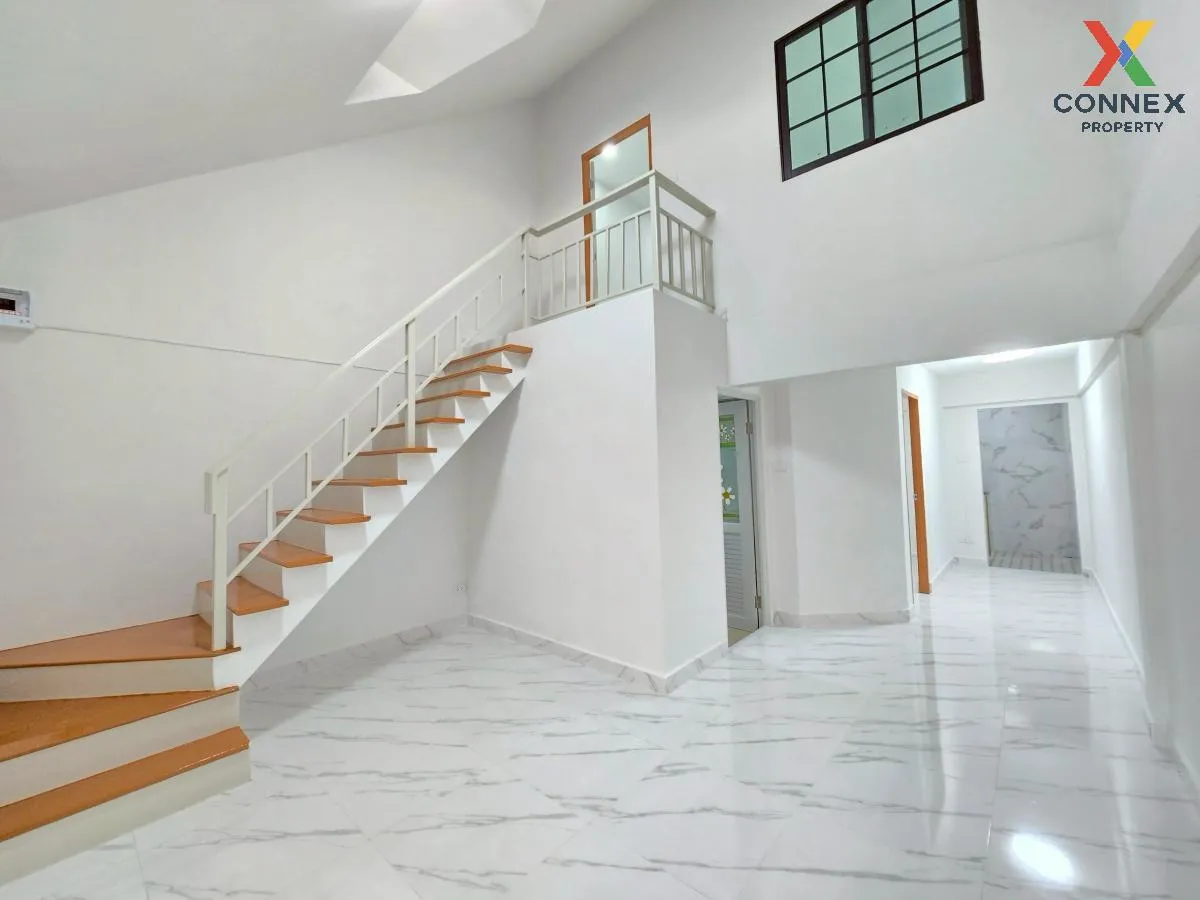 ขายทาวน์เฮ้าส์/ทาวน์โฮม  ธราดลบุรี ลำผักกูด ธัญบุรี ปทุมธานี CX-1