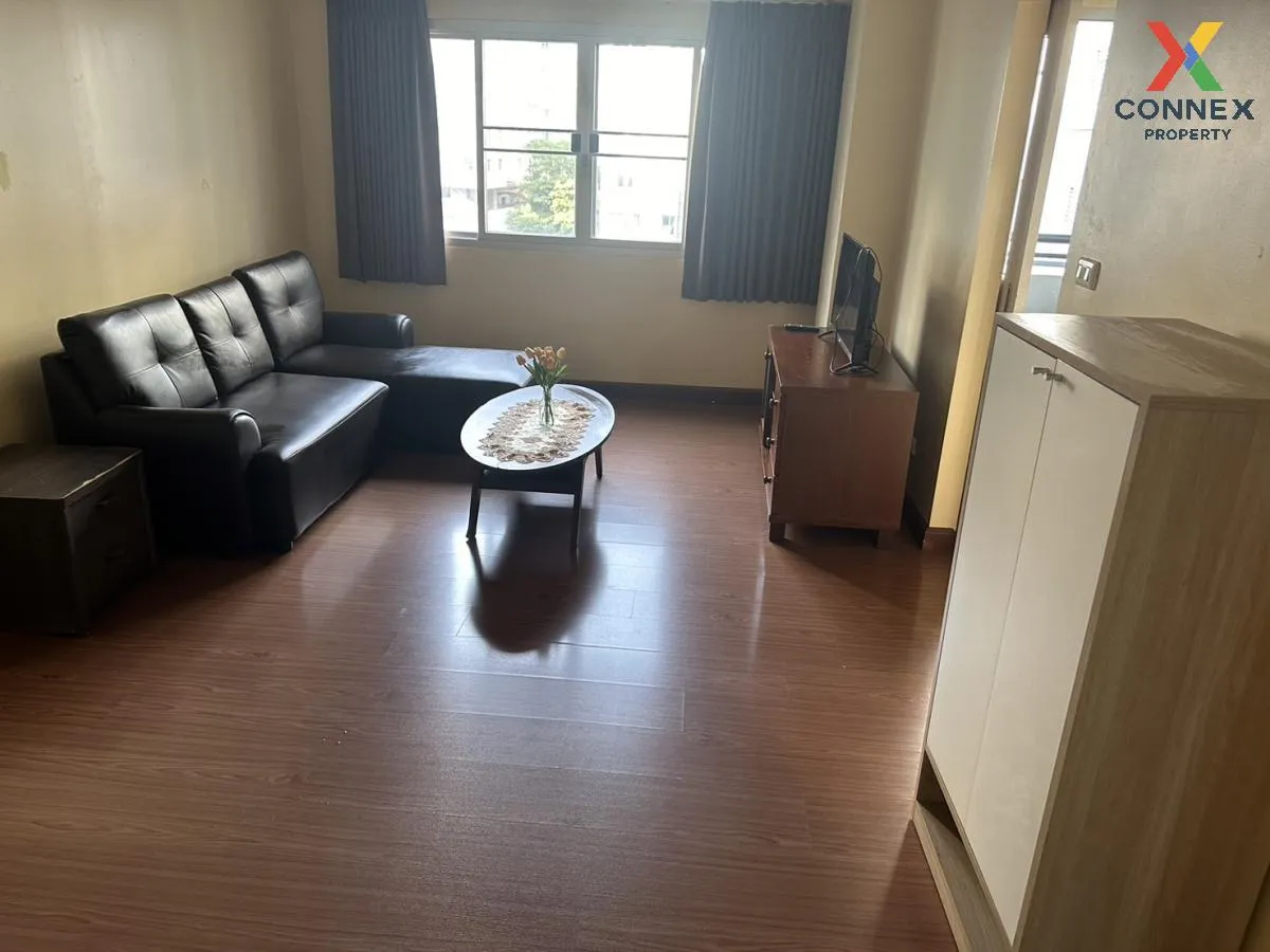 ขายคอนโด  วัน เอ็กซ์ สาทร-นราธิวาส BTS-ช่องนนทรี ช่องนนทรี เขต ยา 3