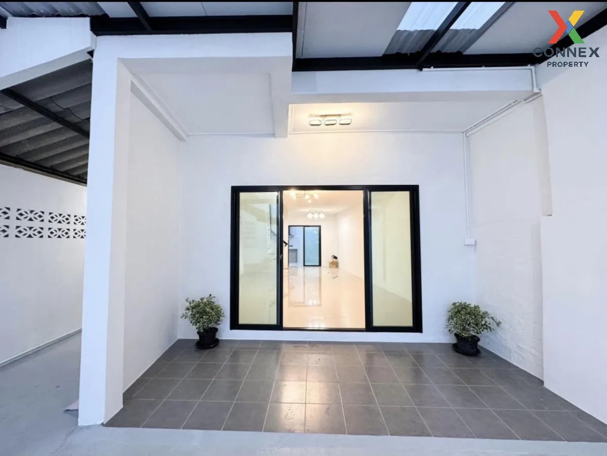 For Sale Townhouse/Townhome  , Baan Rompradu Phetkasem 104 , corn For Sale Townhouse/Townhome  , Baan Rompradu Phetkasem 104 , corn 2